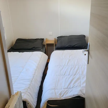 Mobile 3 Bedrooms *